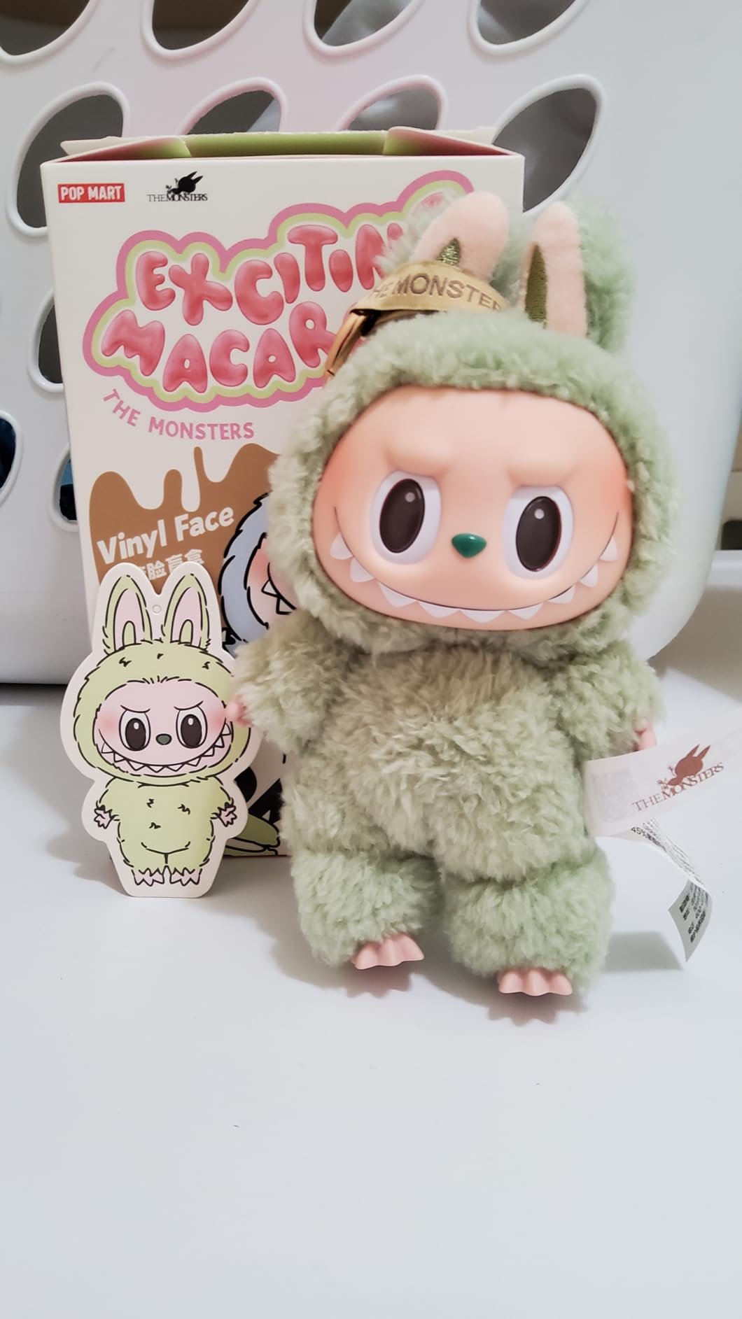 New Arrival Blind Box Labubu V3 Gradient Color PVC Vinyl Plush Doll Pendant Big Into Energy Series Monsters Frozen Mystery Boxes photo review