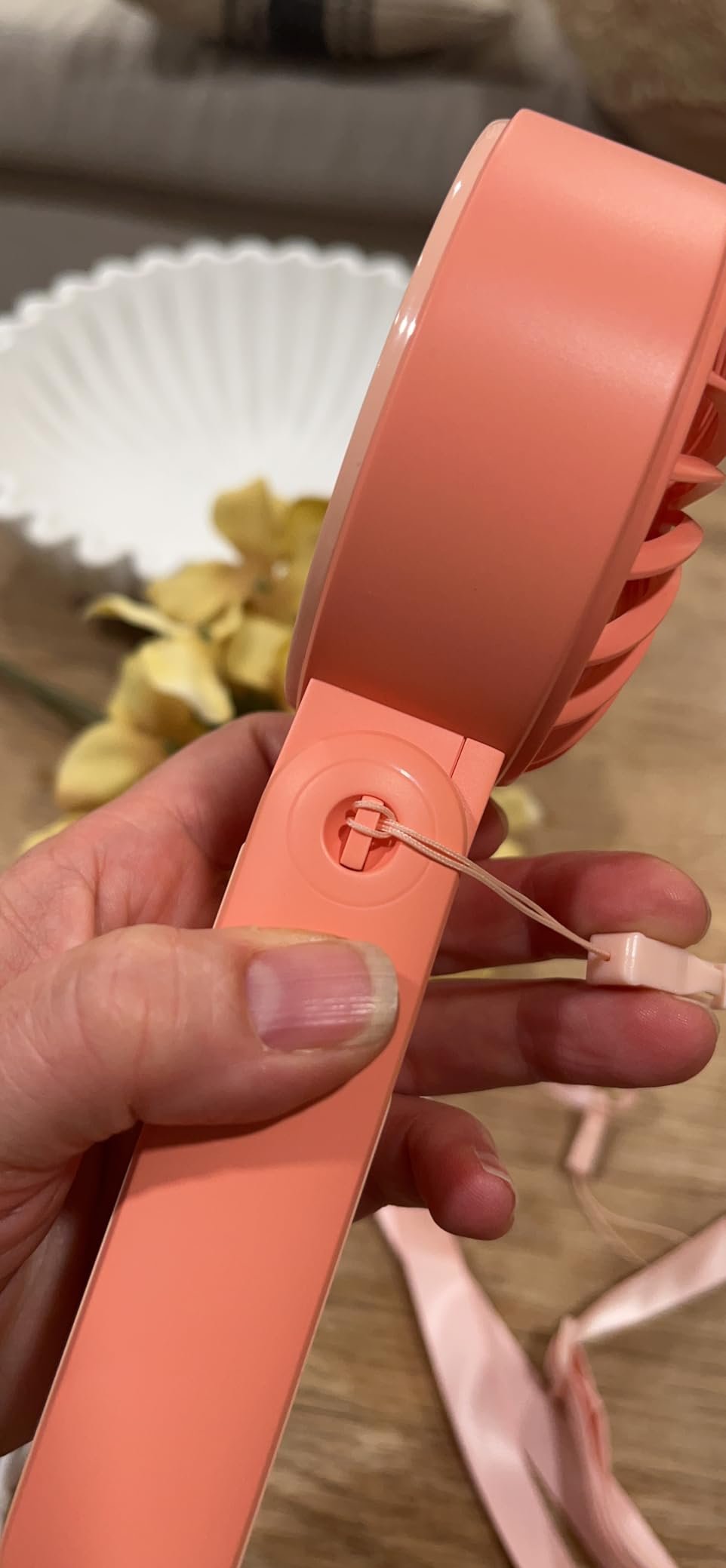 JISULIFE Handheld Fan Life7 – Ultimate Flexibility: High-Power Motor. LED Display. 19.5 Hrs Cooling. 5000mAh Rechargeable. 5-Speed. Foldable Design. 3-IN-1 Portable Fan for Travel Cruise Beach(Grey) photo review