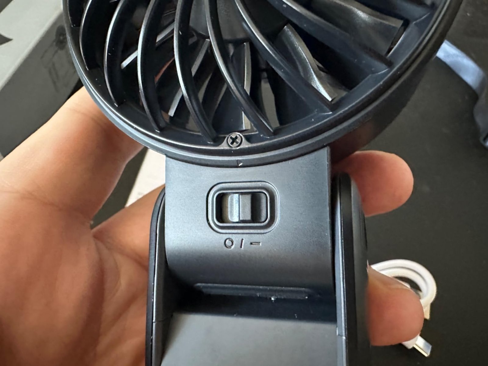 JISULIFE Handheld Fan Life7 – Ultimate Flexibility: High-Power Motor. LED Display. 19.5 Hrs Cooling. 5000mAh Rechargeable. 5-Speed. Foldable Design. 3-IN-1 Portable Fan for Travel Cruise Beach(Grey) photo review