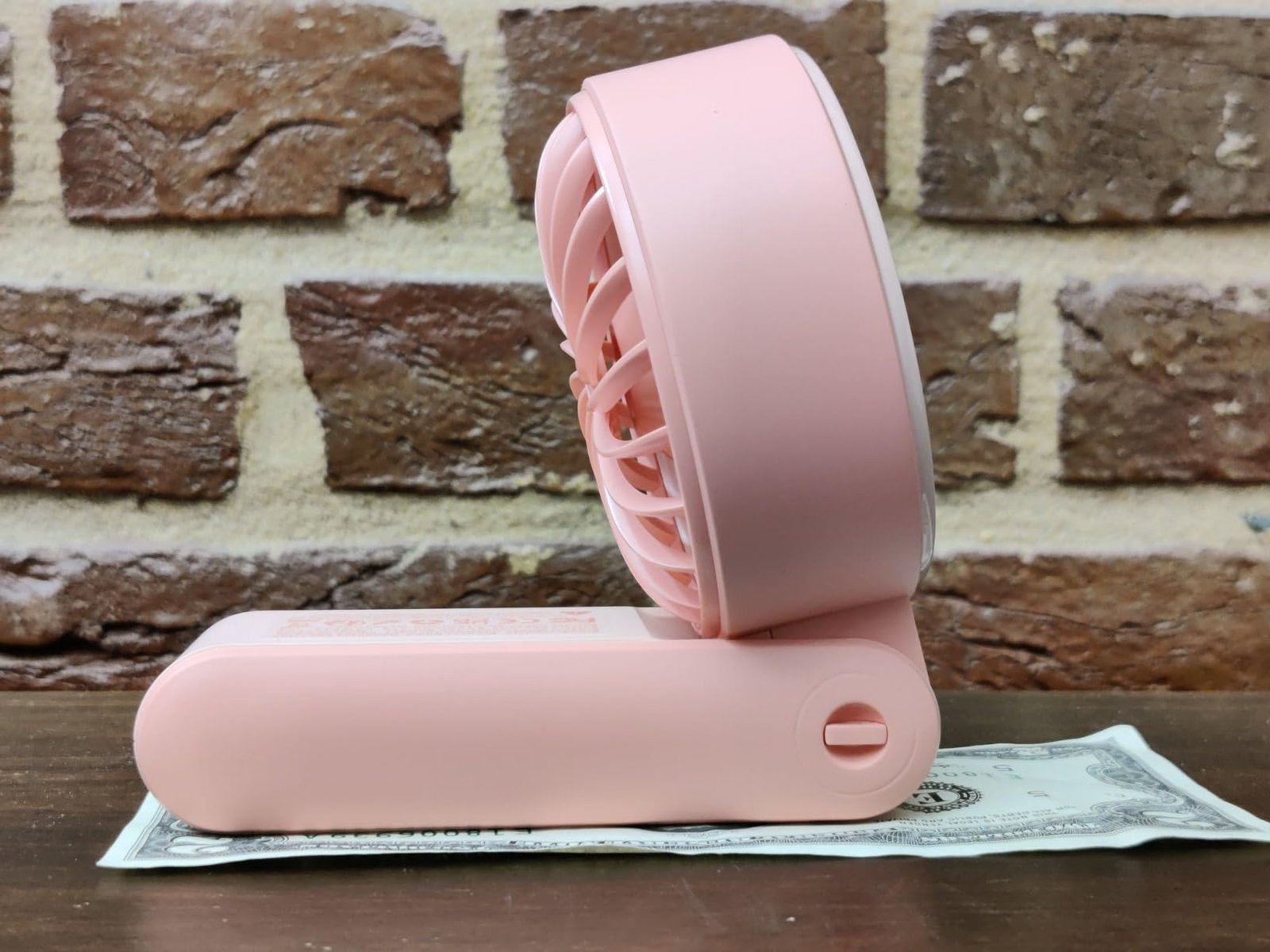 JISULIFE Handheld Fan Life7 – Ultimate Flexibility: High-Power Motor. LED Display. 19.5 Hrs Cooling. 5000mAh Rechargeable. 5-Speed. Foldable Design. 3-IN-1 Portable Fan for Travel Cruise Beach(Grey) photo review