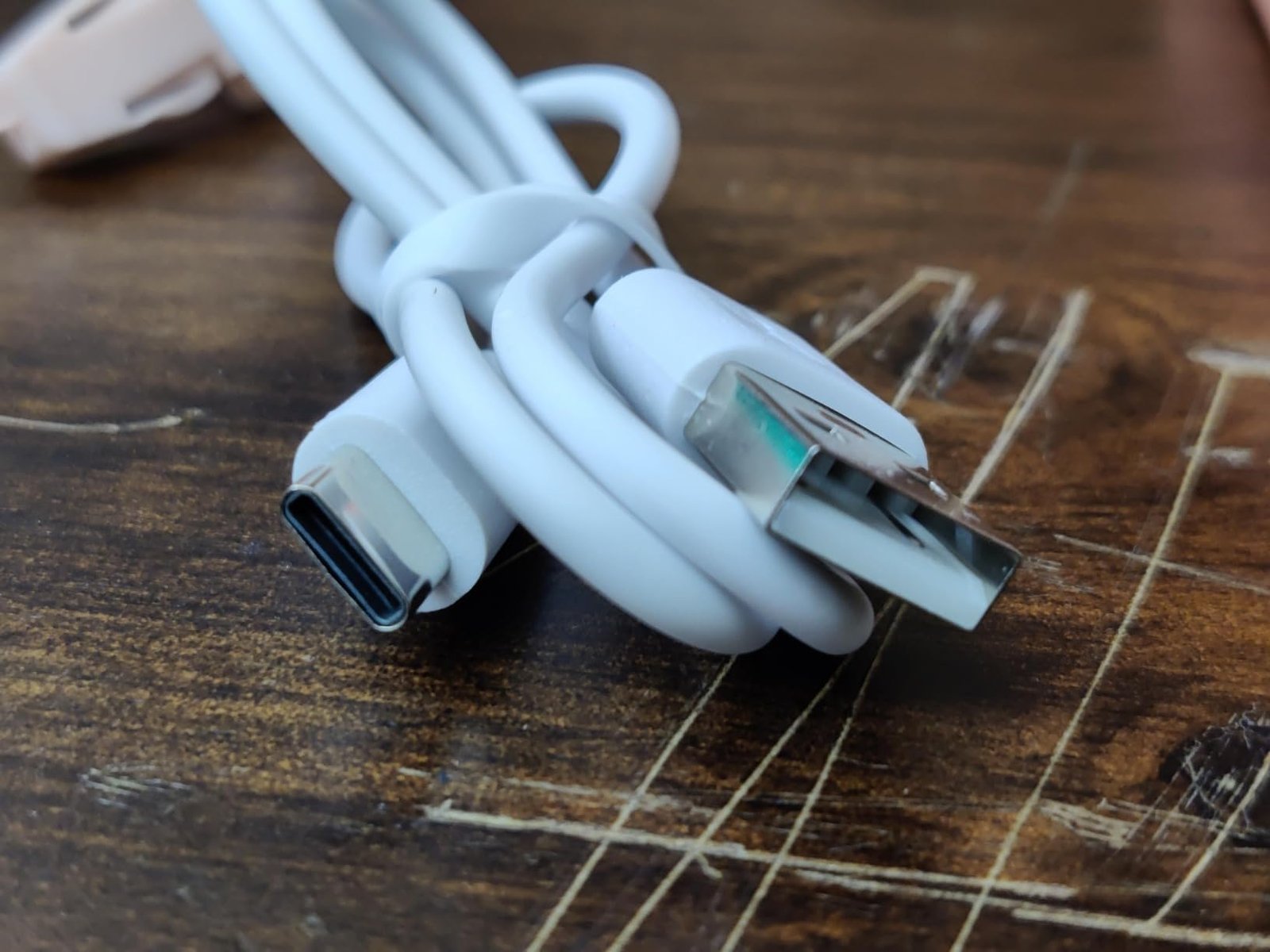 JISULIFE Handheld Fan Life7 – Ultimate Flexibility: High-Power Motor. LED Display. 19.5 Hrs Cooling. 5000mAh Rechargeable. 5-Speed. Foldable Design. 3-IN-1 Portable Fan for Travel Cruise Beach(Grey) photo review