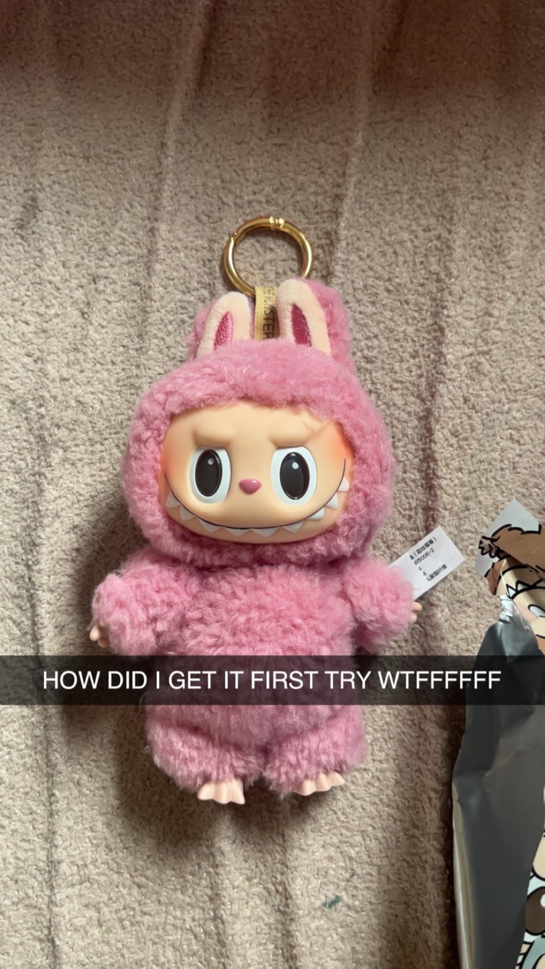 New Arrival Blind Box Labubu V3 Gradient Color PVC Vinyl Plush Doll Pendant Big Into Energy Series Monsters Frozen Mystery Boxes photo review