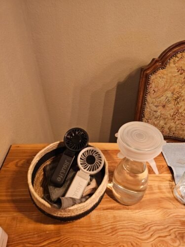 JISULIFE Handheld Fan Life7 – Ultimate Flexibility: High-Power Motor. LED Display. 19.5 Hrs Cooling. 5000mAh Rechargeable. 5-Speed. Foldable Design. 3-IN-1 Portable Fan for Travel Cruise Beach(Grey) photo review