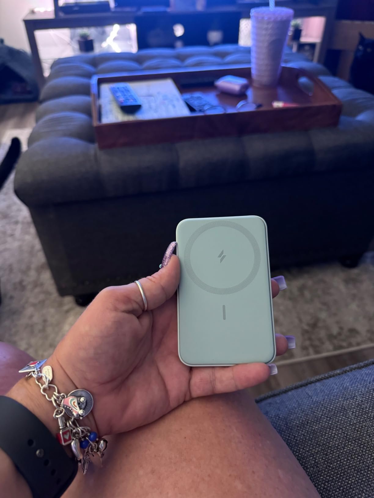 Anker 621 Magnetic Portable Charger (MagGo). 5.000mAh Wireless Power Bank with USB-C Cable. Magsafe-Compatible Battery Pack for iPhone 16/15/14/13/12 Series photo review