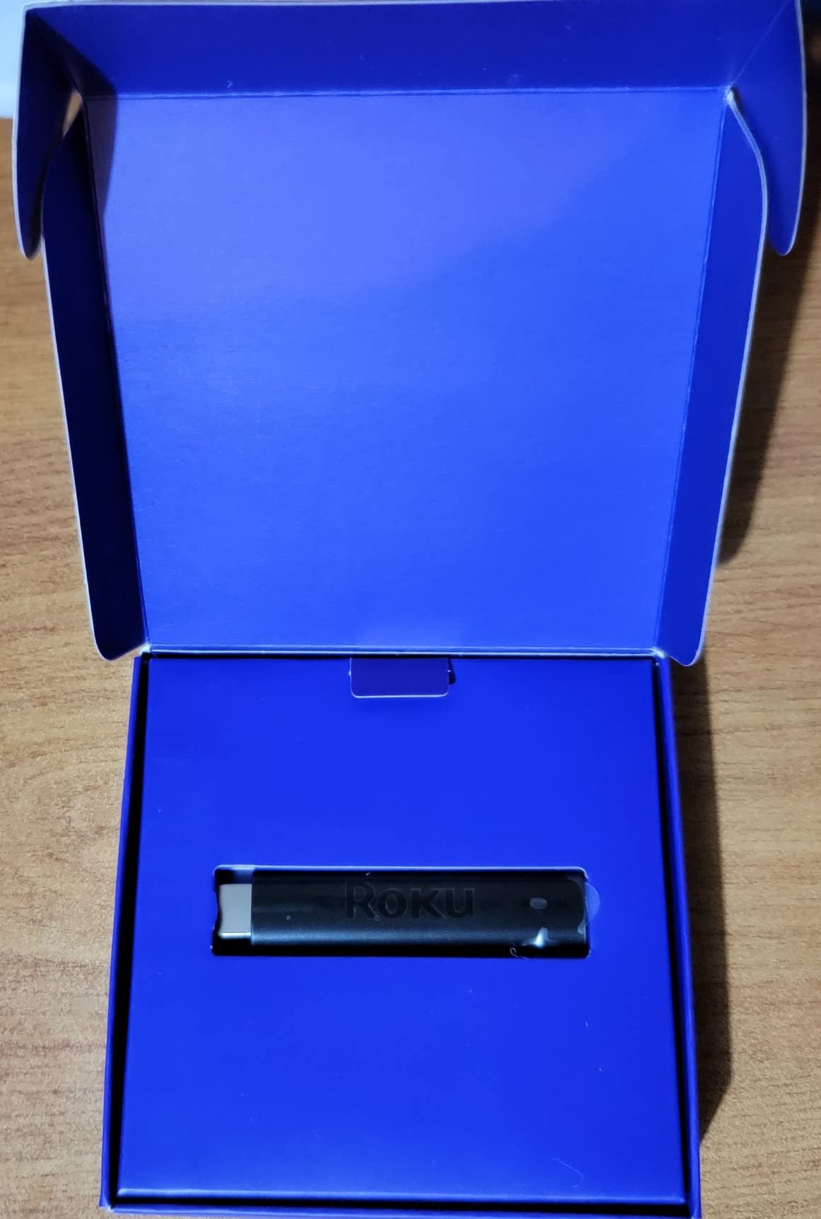 Roku Streaming Stick 4K - HDR & Dolby Vision Roku Streaming Device for TV with Voice Remote & Long-Range Wi-Fi - Free & Live TV photo review