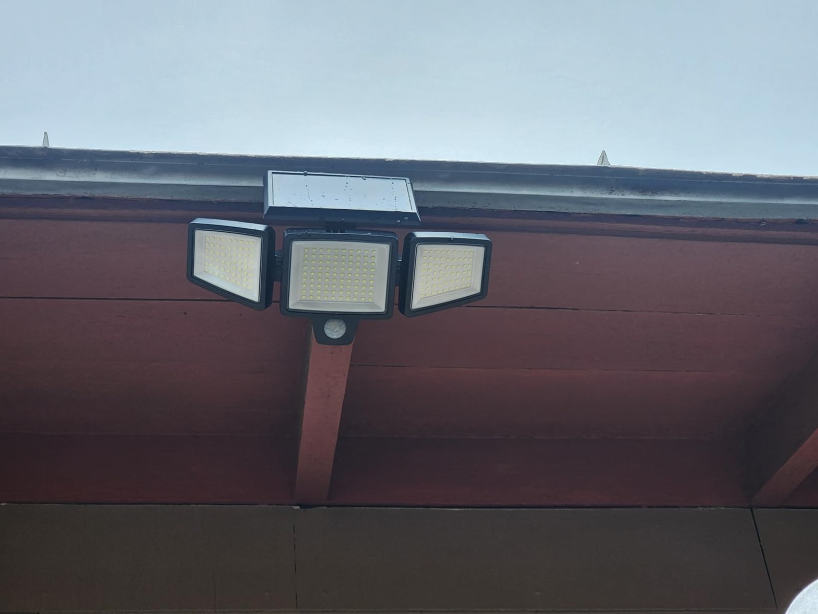 Tuffenough Solar Outdoor Lights 2500LM 210 LED Security Lights with Remote Control.3 Heads Motion Sensor Lights. IP65 Waterproof.270° Wide Angle Flood Wall Lights with 3 Modes(2 Packs) photo review