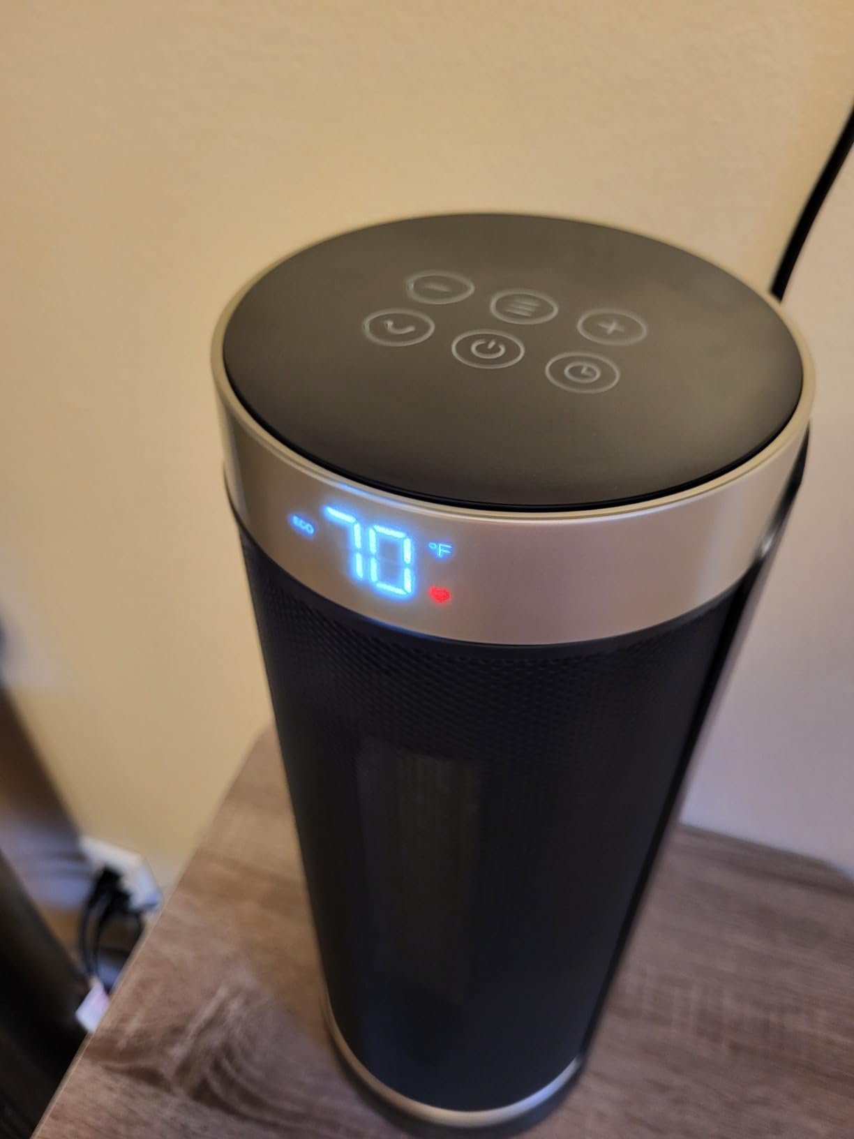 DREO Space Heater. 1500W Electric Heaters for Indoor Use with Thermostat. 70° Oscillation. 8 Safety Protections. 5 Modes. Remote. 12H Timer. Quiet Portable Heater for Office. Bedroom. Large Room photo review