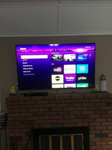 Roku Streaming Stick 4K - HDR & Dolby Vision Roku Streaming Device for TV with Voice Remote & Long-Range Wi-Fi - Free & Live TV photo review