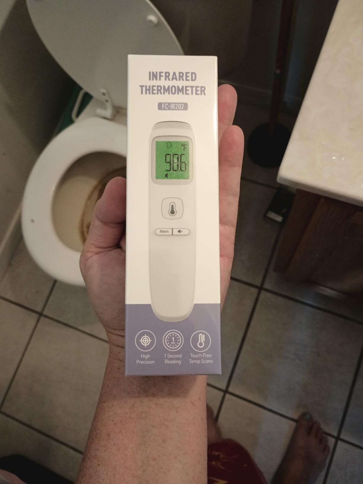 No-Touch Thermometer for Adults and Kids. Accurate Digital Baby Thermometer. Fever Alarm & Silent Mode. 2 in 1 Forehead & Object Mode photo review