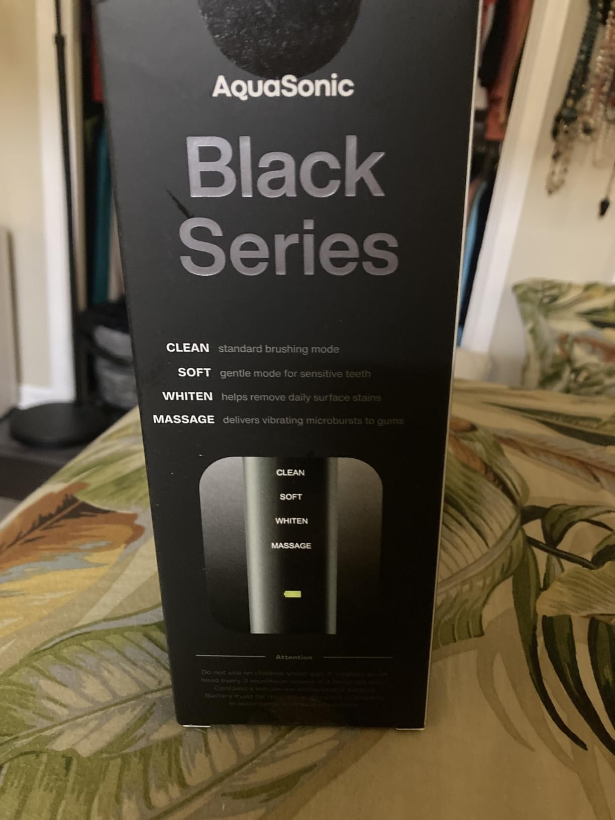 Aquasonic Black Series Ultra Whitening Toothbrush – ADA Accepted Electric Toothbrush- 8 Brush Heads & Travel Case – 40.000 VPM Electric Motor & Wireless Charging - 4 Modes w Smart Timer photo review