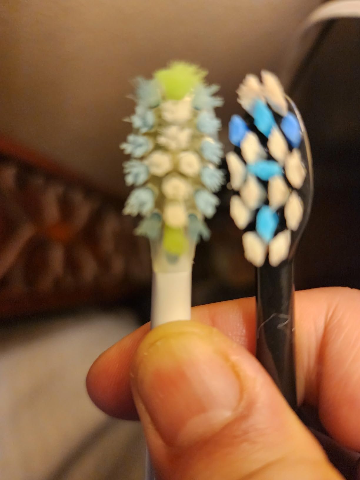 Aquasonic Black Series Ultra Whitening Toothbrush – ADA Accepted Electric Toothbrush- 8 Brush Heads & Travel Case – 40.000 VPM Electric Motor & Wireless Charging - 4 Modes w Smart Timer photo review