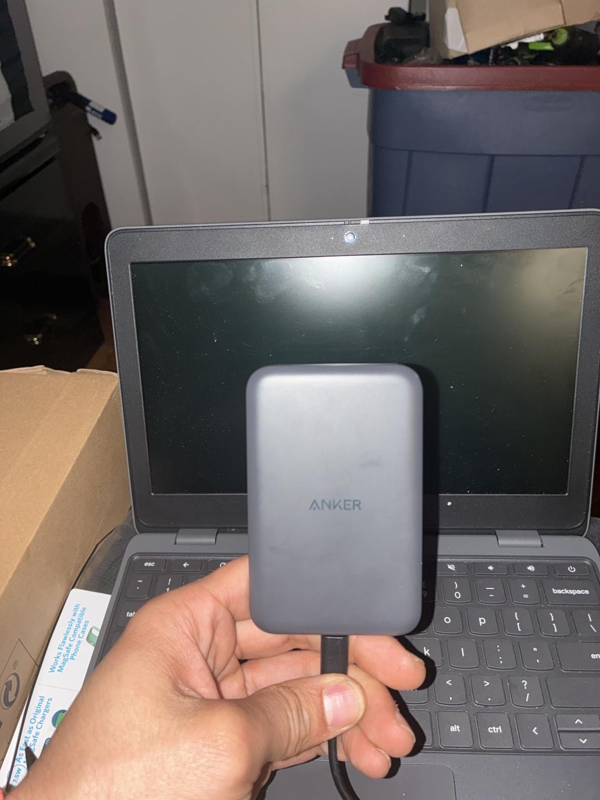 Anker 621 Magnetic Portable Charger (MagGo). 5.000mAh Wireless Power Bank with USB-C Cable. Magsafe-Compatible Battery Pack for iPhone 16/15/14/13/12 Series photo review