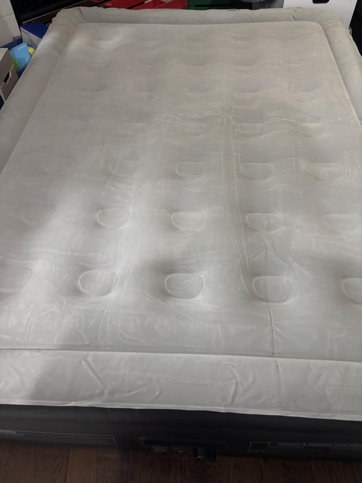 Queen Air Mattress with Built-in Pump. 18 Raised Blow Up Mattress. 800 lbs Max Honeycomb Air Bed. 48Hr Leak-Proof Test. 3min Inflatable Mattress for Home. Guests. Camping. Colchones inflables photo review