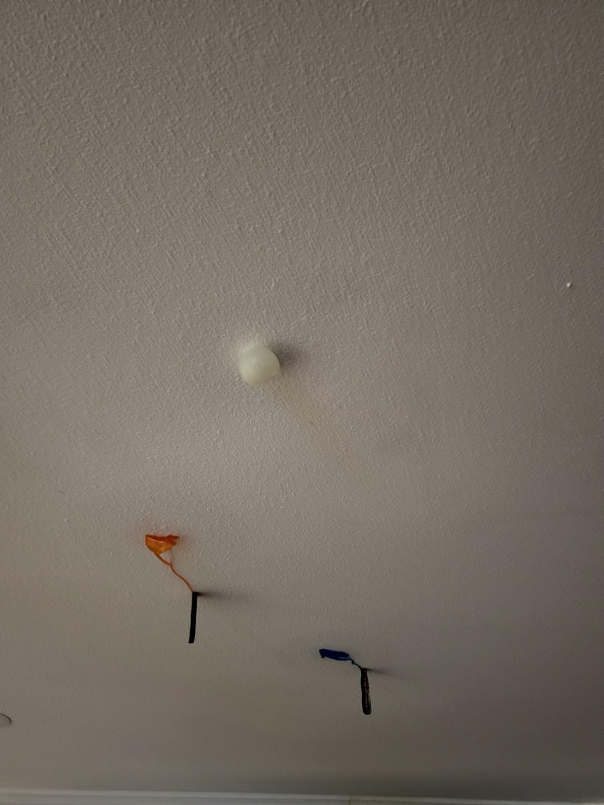 Glow in The Dark Sticky Balls That Stick to The Ceiling.Stress Balls for Kids and Adults.Glowing Sticky Balls.ASMR Cool Stuff for Teens.Elevated Balls.Ceiling Balls.Lumi Balls.Stocking Stuffers(4Pcs) photo review