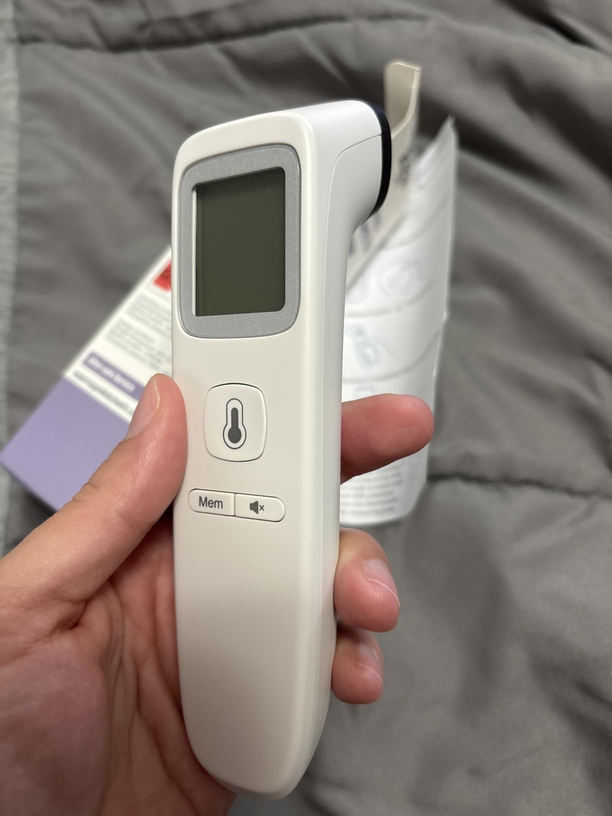 No-Touch Thermometer for Adults and Kids. Accurate Digital Baby Thermometer. Fever Alarm & Silent Mode. 2 in 1 Forehead & Object Mode photo review