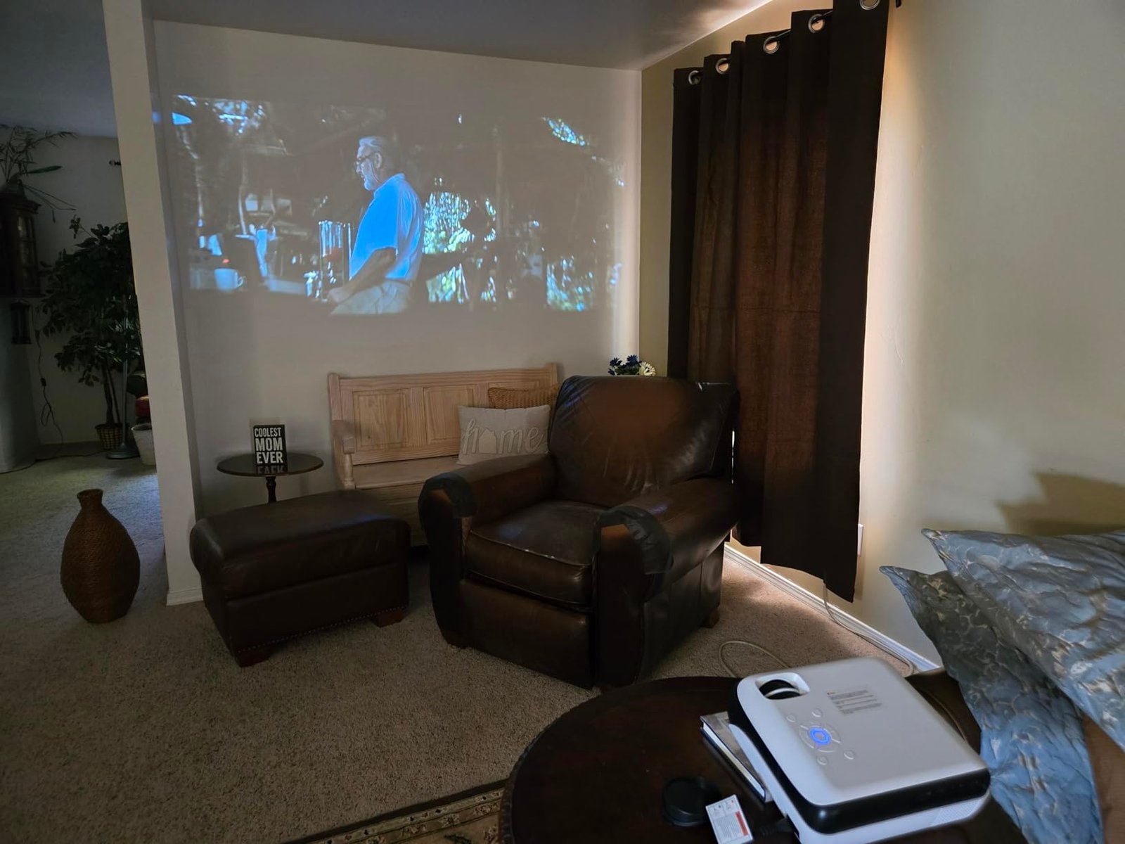 Official Licensed Google TV Smart Projector. HAPPRUN 4K UHD Home Theater with Dolby Sound. Wi-Fi & Bluetooth. Built-in Streaming Apps. Compatible with Games Consoles & Smartphone. Indoor & Outdoor Use photo review