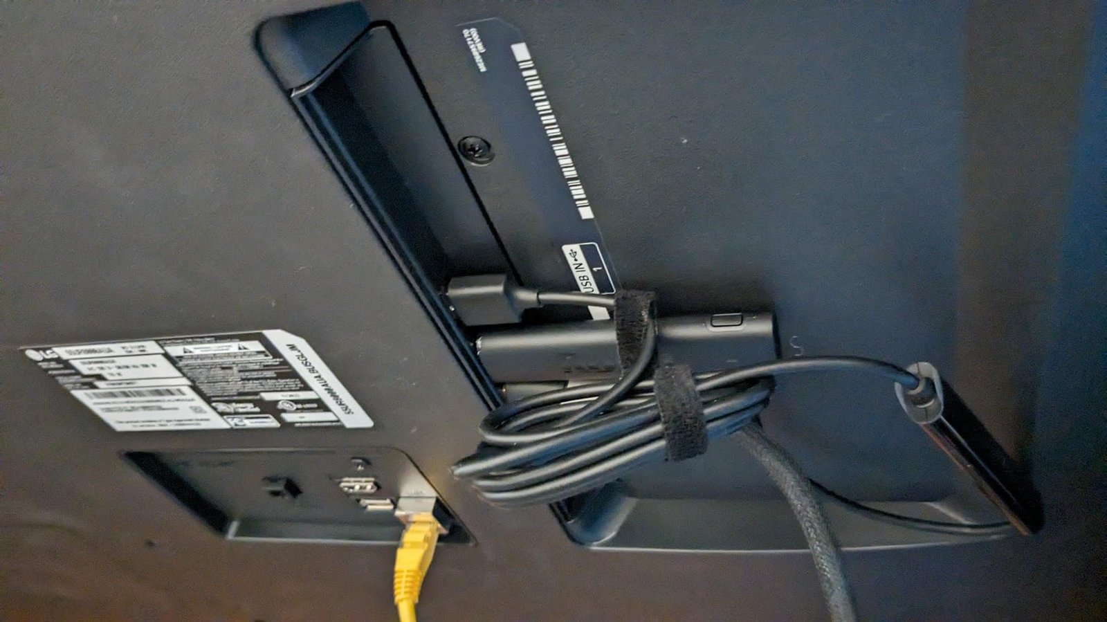 Roku Streaming Stick 4K - HDR & Dolby Vision Roku Streaming Device for TV with Voice Remote & Long-Range Wi-Fi - Free & Live TV photo review