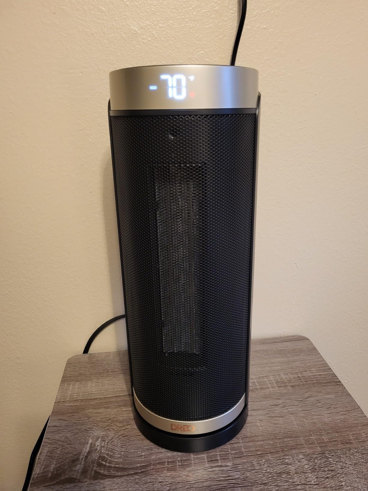 DREO Space Heater. 1500W Electric Heaters for Indoor Use with Thermostat. 70° Oscillation. 8 Safety Protections. 5 Modes. Remote. 12H Timer. Quiet Portable Heater for Office. Bedroom. Large Room photo review