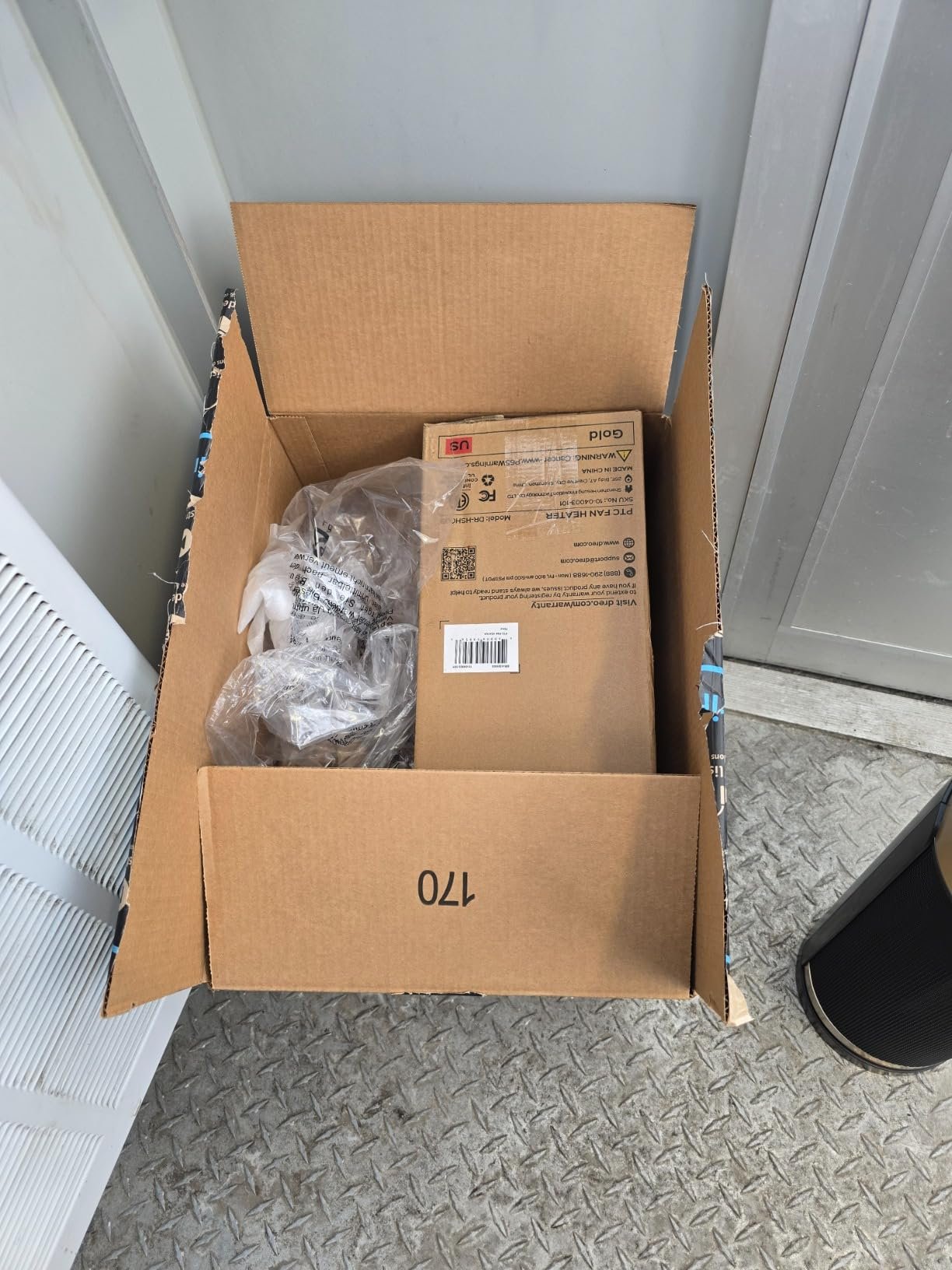 DREO Space Heater. 1500W Electric Heaters for Indoor Use with Thermostat. 70° Oscillation. 8 Safety Protections. 5 Modes. Remote. 12H Timer. Quiet Portable Heater for Office. Bedroom. Large Room photo review