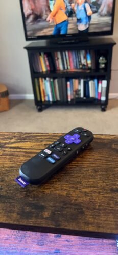 Roku Streaming Stick 4K - HDR & Dolby Vision Roku Streaming Device for TV with Voice Remote & Long-Range Wi-Fi - Free & Live TV photo review