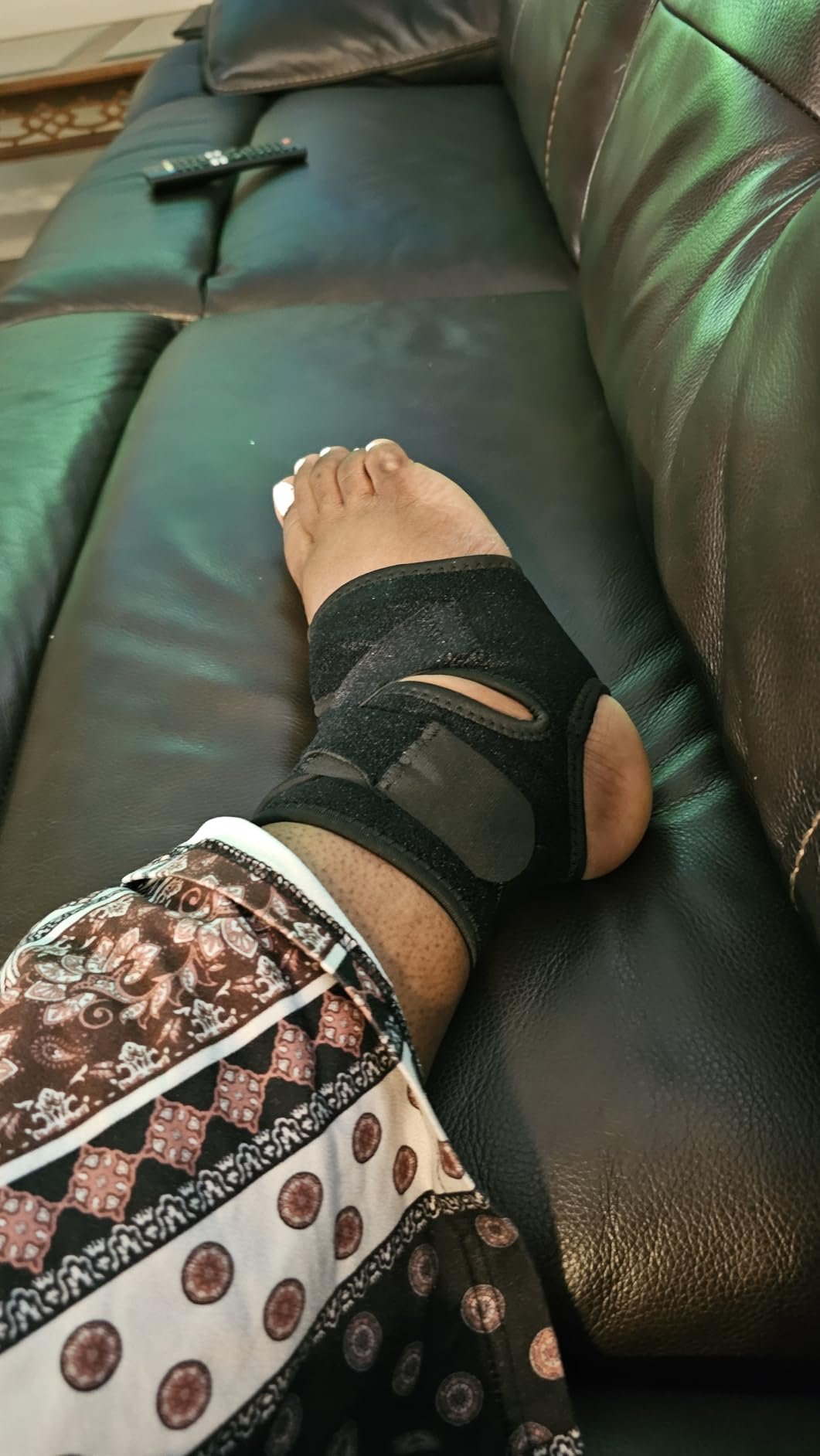 Bodyprox Ankle Support Brace. Breathable Neoprene Sleeve. Adjustable Wrap! (1 Pack) photo review