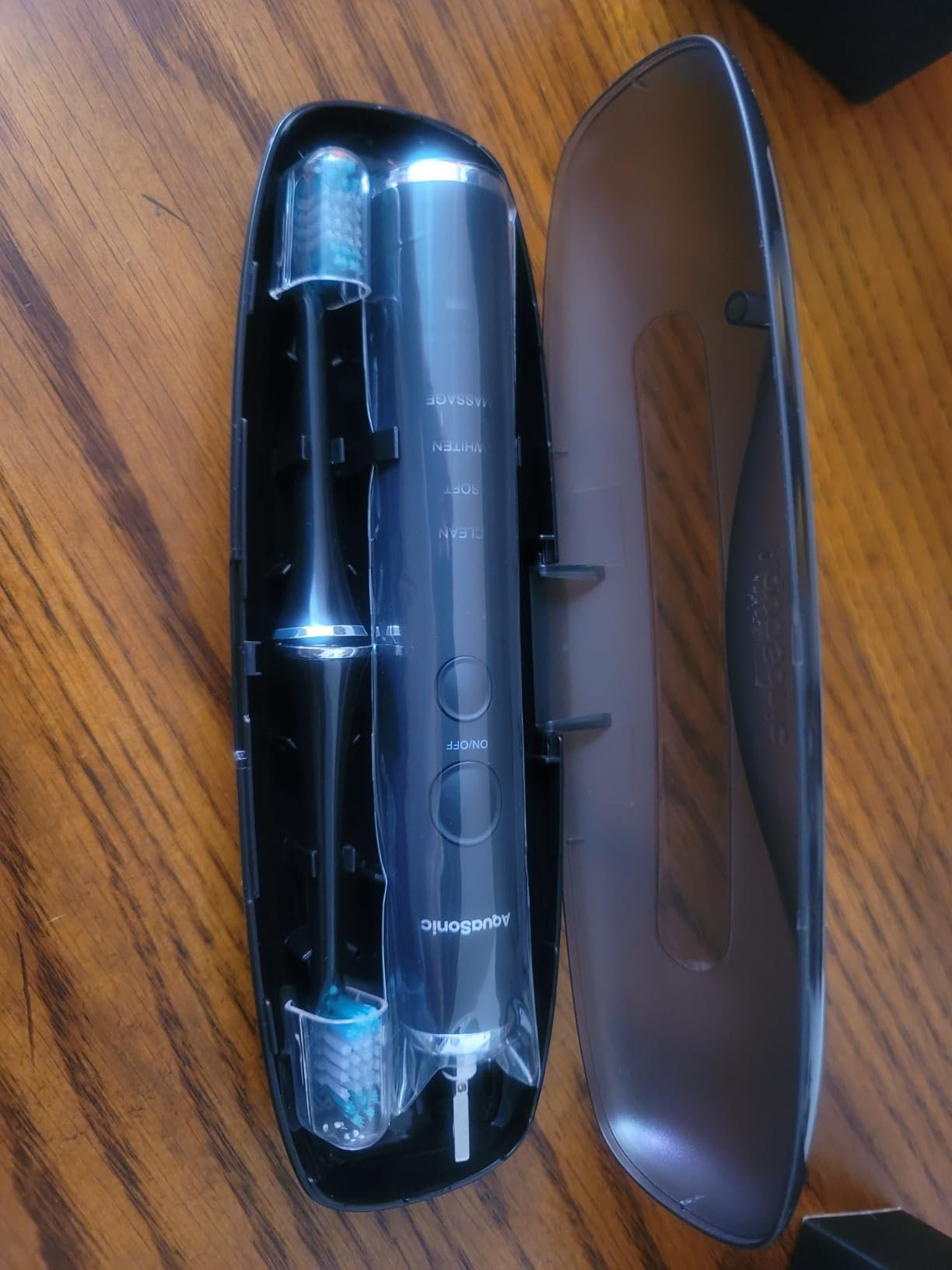 Aquasonic Black Series Ultra Whitening Toothbrush – ADA Accepted Electric Toothbrush- 8 Brush Heads & Travel Case – 40.000 VPM Electric Motor & Wireless Charging - 4 Modes w Smart Timer photo review