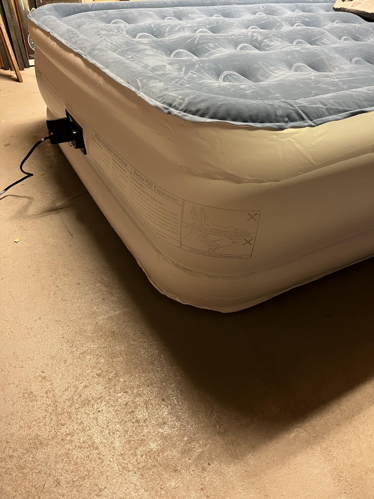 Queen Air Mattress with Built-in Pump. 18 Raised Blow Up Mattress. 800 lbs Max Honeycomb Air Bed. 48Hr Leak-Proof Test. 3min Inflatable Mattress for Home. Guests. Camping. Colchones inflables photo review