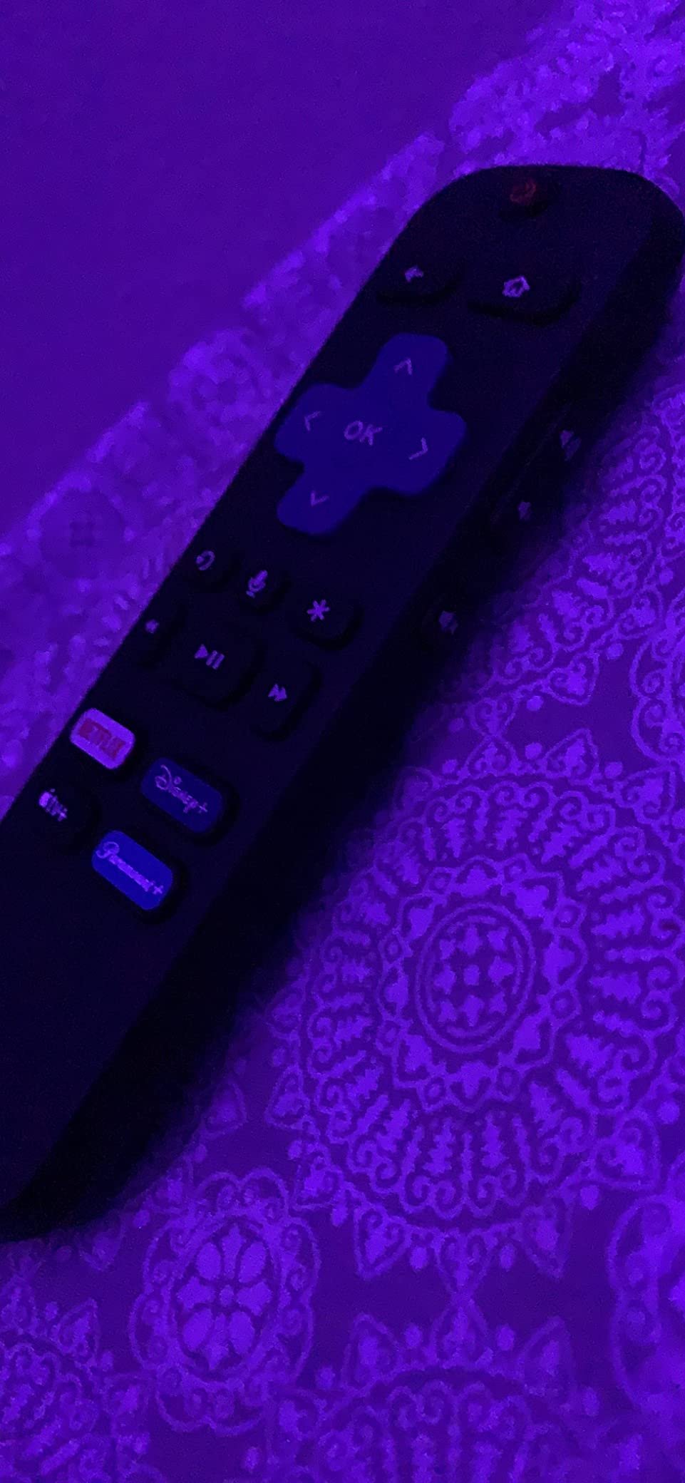 Roku Streaming Stick 4K - HDR & Dolby Vision Roku Streaming Device for TV with Voice Remote & Long-Range Wi-Fi - Free & Live TV photo review