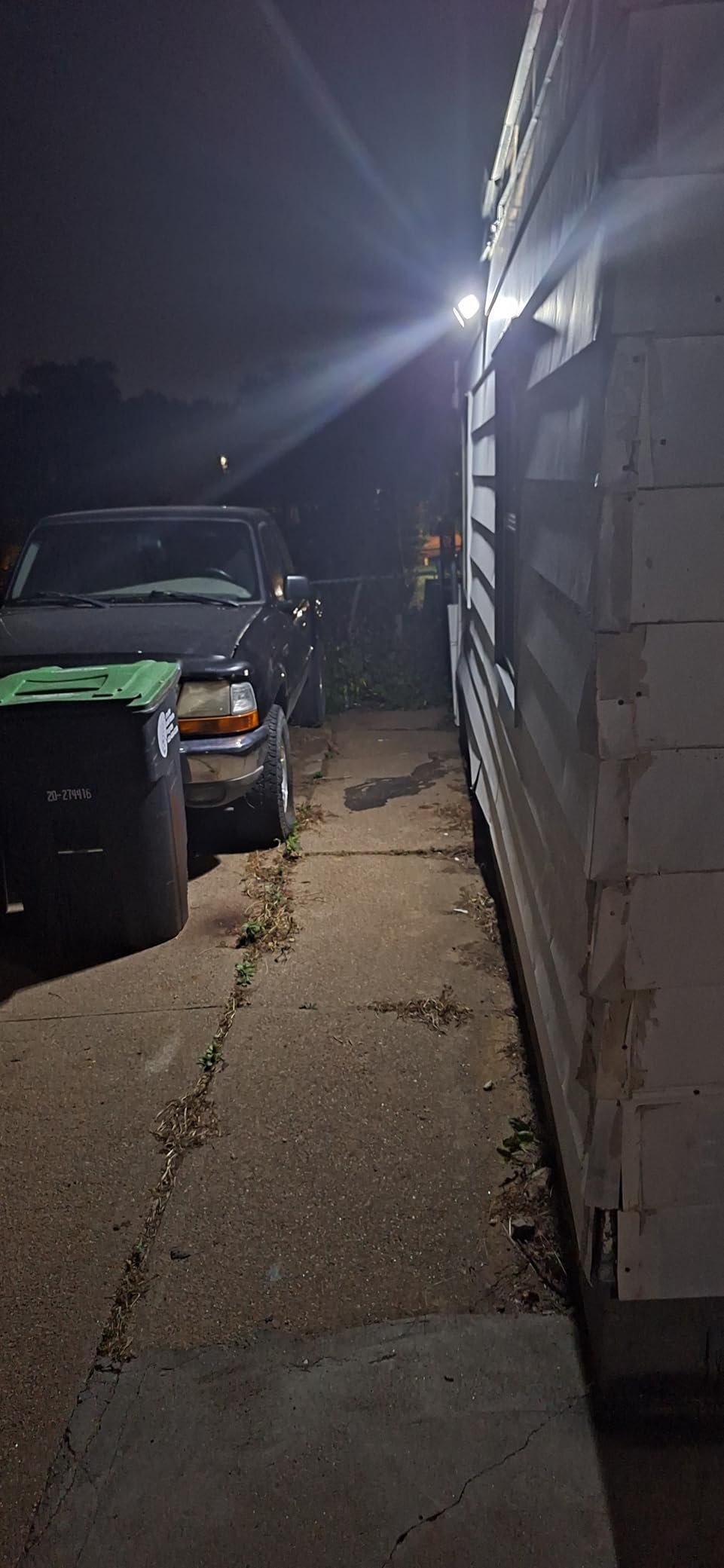 Tuffenough Solar Outdoor Lights 2500LM 210 LED Security Lights with Remote Control.3 Heads Motion Sensor Lights. IP65 Waterproof.270° Wide Angle Flood Wall Lights with 3 Modes(2 Packs) photo review