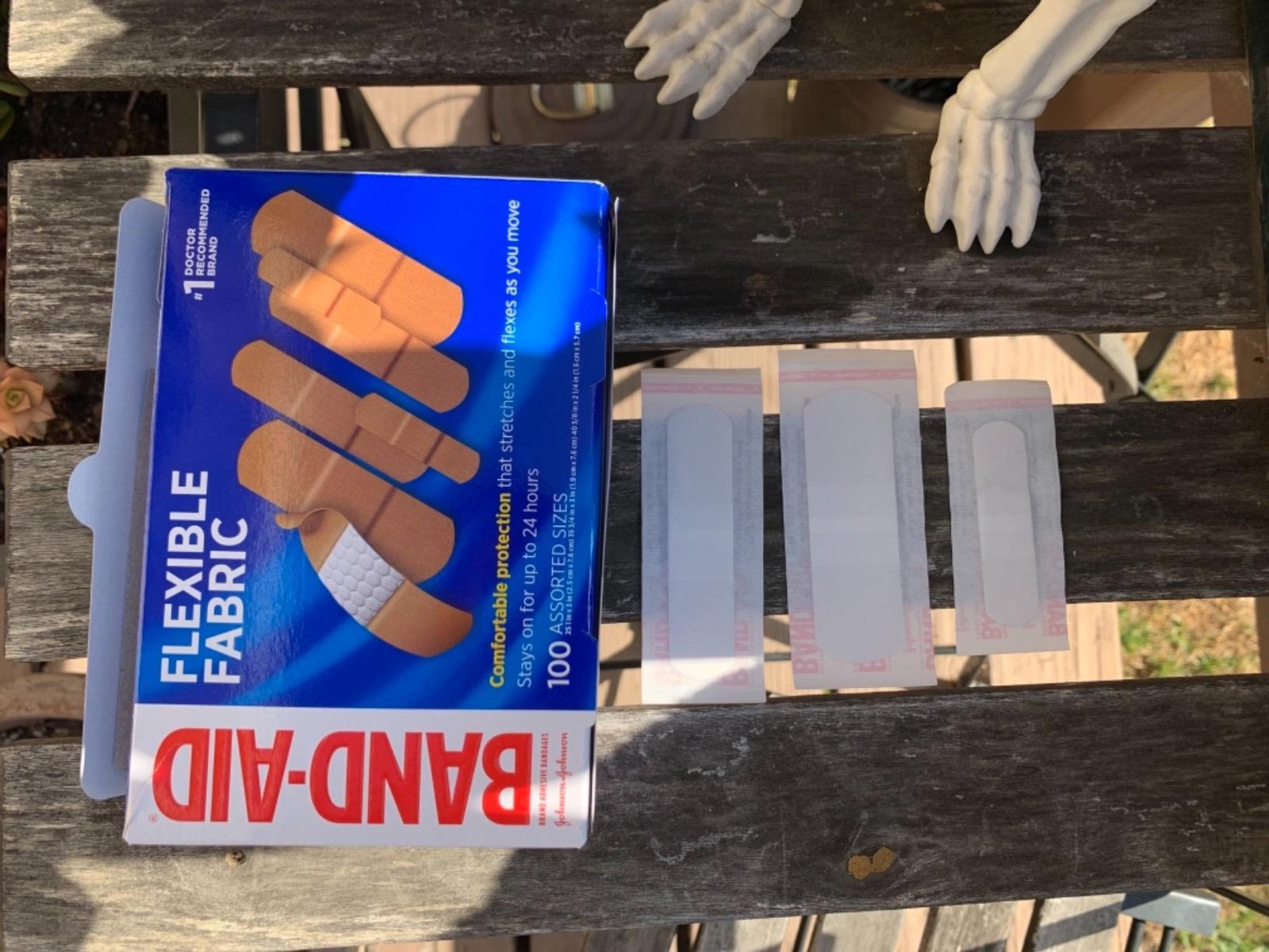 Band-Aid Brand Flexible Fabric Adhesive Bandages. Comfortable Flexible Protection & Wound Care of Minor Cuts & Scrapes. Quilt-Aid Technology to Cushion Painful Wounds. All One Size. 30 ct photo review