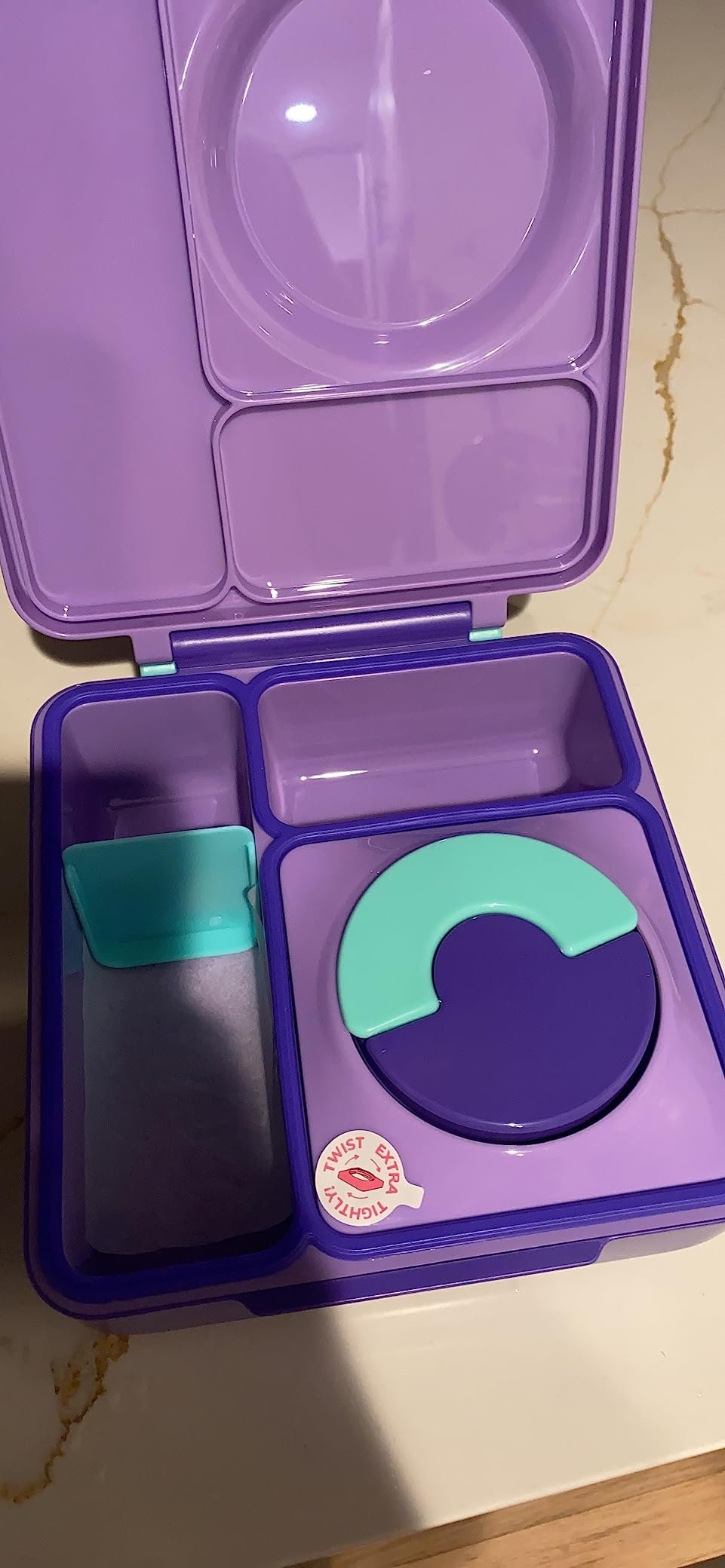 Omie OmieBox Bento Box for Kids - Insulated Lunch Box with Leak Proof Food Jar - 3 Compartments. 2 Temperature Zones - (Meadow) photo review