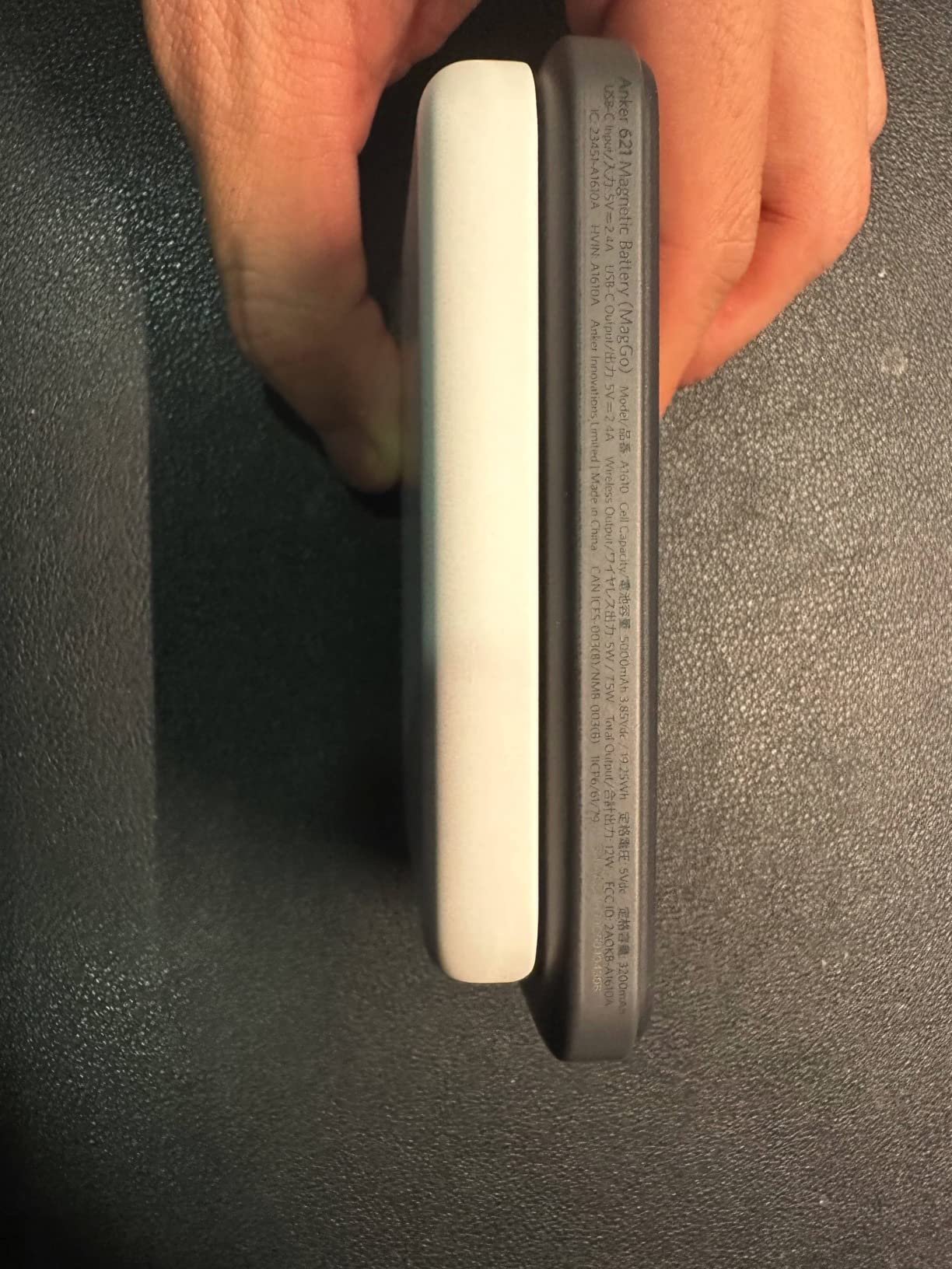 Anker 621 Magnetic Portable Charger (MagGo). 5.000mAh Wireless Power Bank with USB-C Cable. Magsafe-Compatible Battery Pack for iPhone 16/15/14/13/12 Series photo review