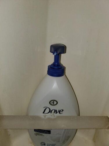 Dove Body Wash Deep Moisture for 24hr Lotion-Soft Skin Moisture Moisturizing Skin Cleanser with No Sulfates No Parabens 30.6 oz photo review