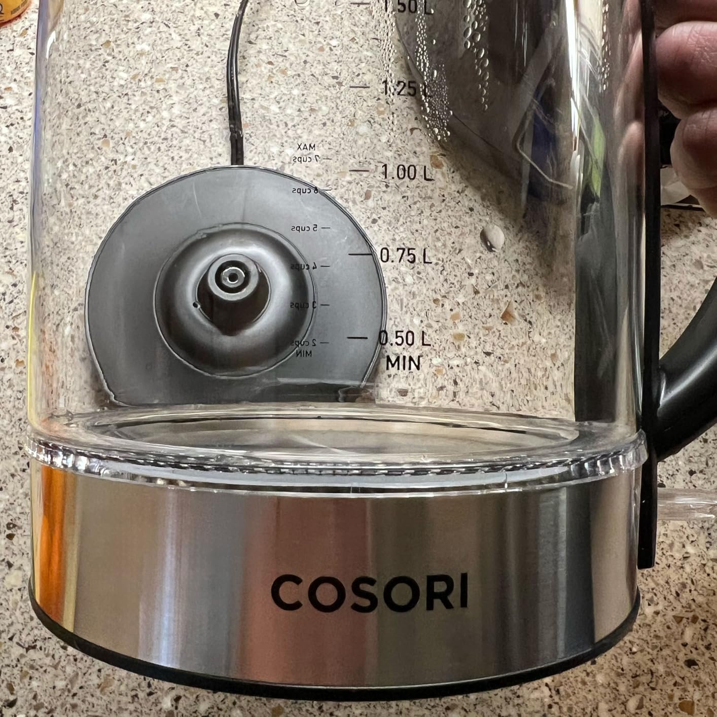 Cosori Electric Kettle. No Plastic Contact With Water. Wide Mouth For Easy Cleaning. Auto Shut Off. 1.7L Tea Kettle & Hot Water Boiler. Water Heater & Teapot. Borosilicate Glass. Black. 1500W photo review