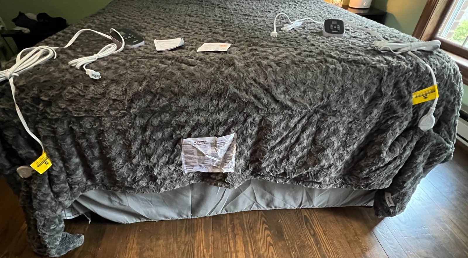 WOOMER Heated Blanket Throw 50 x 60. Electric Blanket Throw with 4 Heating Levels & 4H Auto Off. ETL Certified. Marble Grey Double-Sided Faux Fur. Over-Heat Protect. Machine Washable photo review