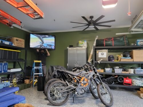 Roku Streaming Stick 4K - HDR & Dolby Vision Roku Streaming Device for TV with Voice Remote & Long-Range Wi-Fi - Free & Live TV photo review