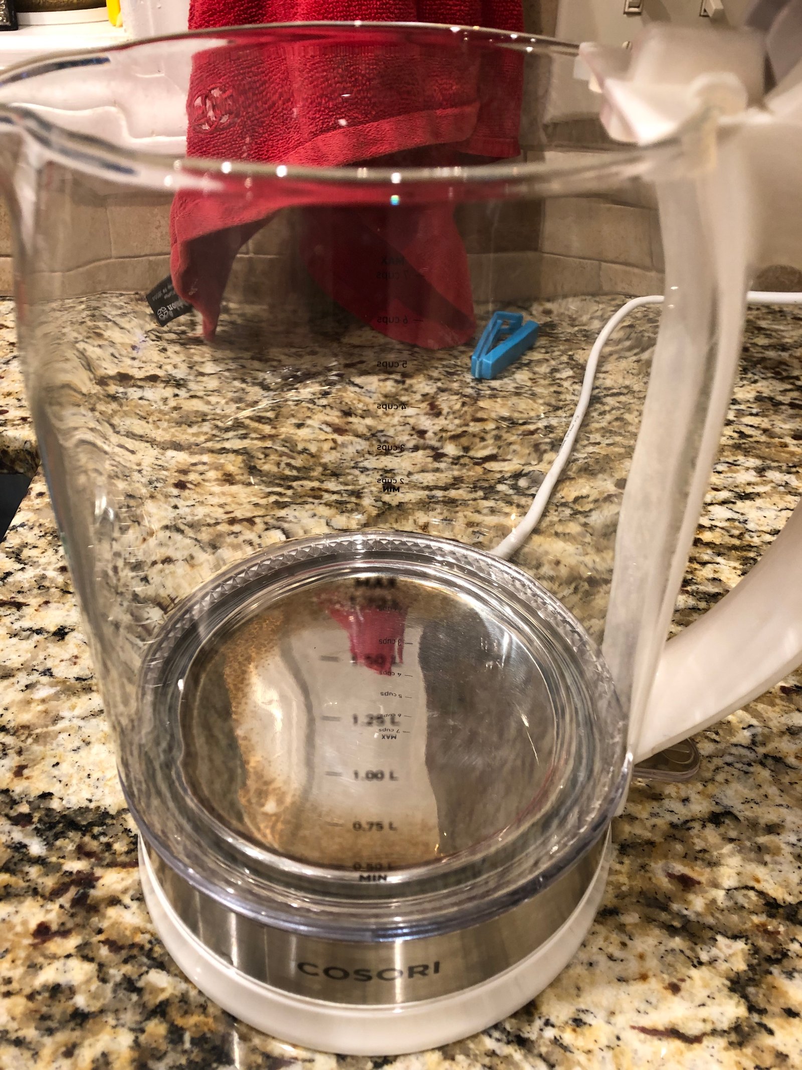 Cosori Electric Kettle. No Plastic Contact With Water. Wide Mouth For Easy Cleaning. Auto Shut Off. 1.7L Tea Kettle & Hot Water Boiler. Water Heater & Teapot. Borosilicate Glass. Black. 1500W photo review